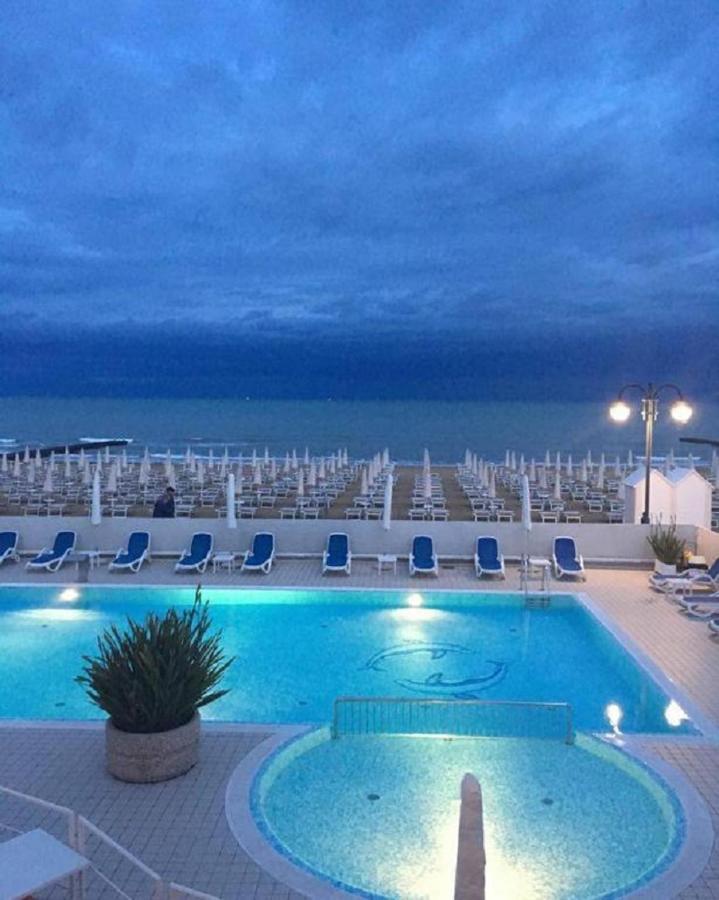 Hotel Condor Jesolo Extérieur photo
