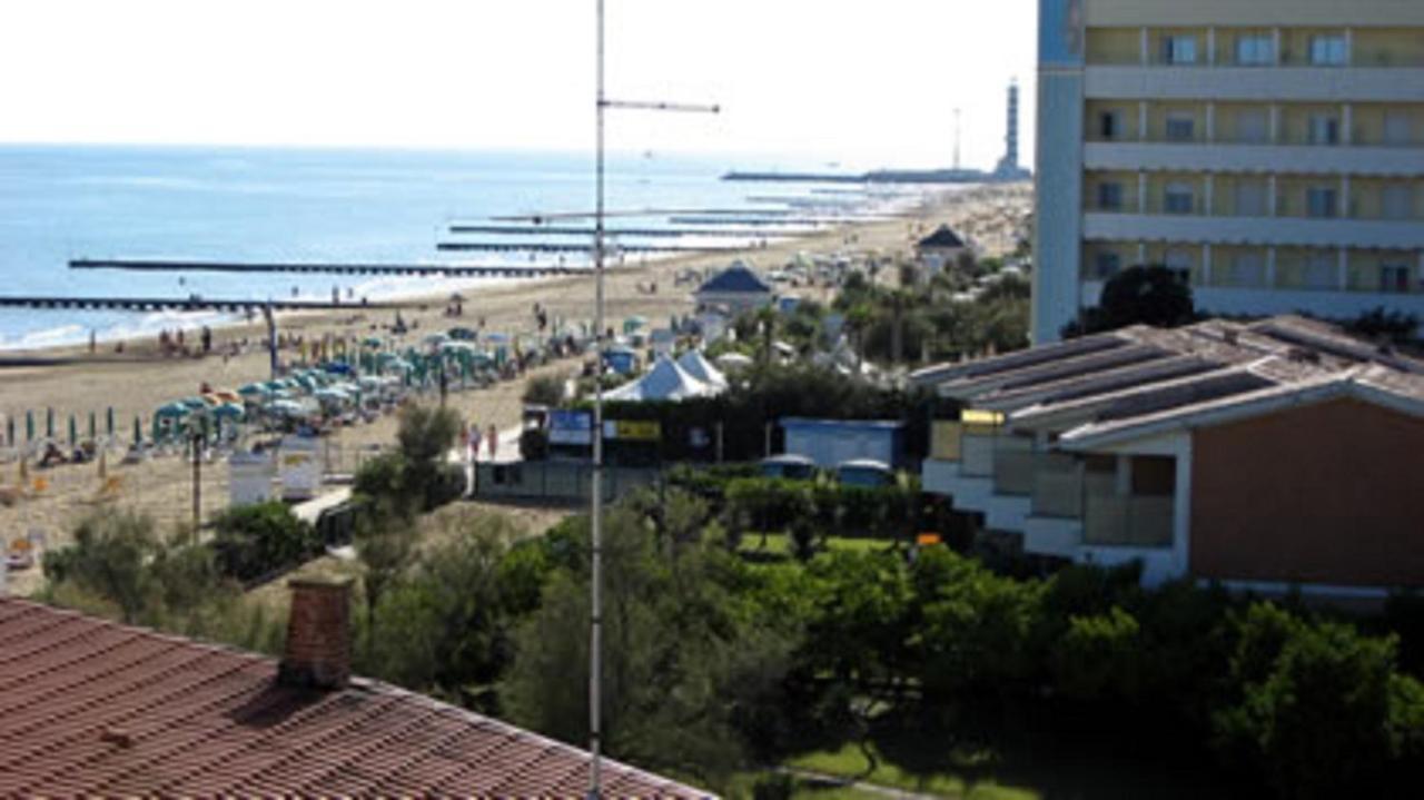 Hotel Condor Jesolo Extérieur photo
