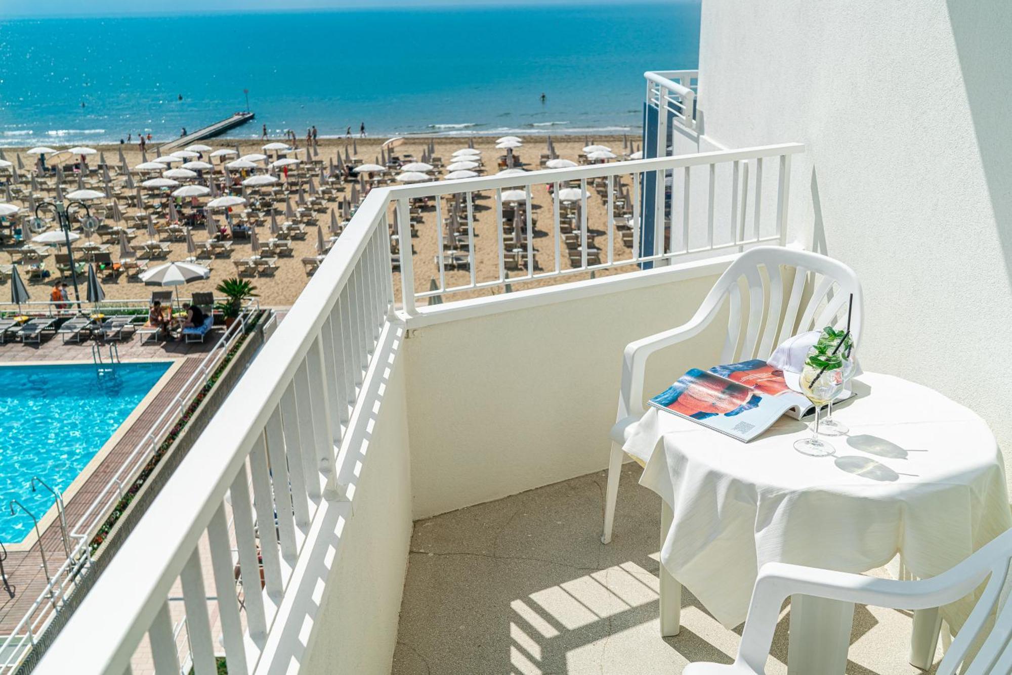 Hotel Condor Jesolo Extérieur photo